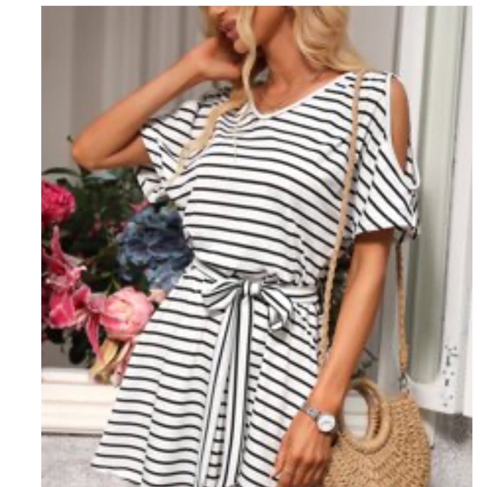 SHEIN Black and White Cut Out Tie Front Sundress